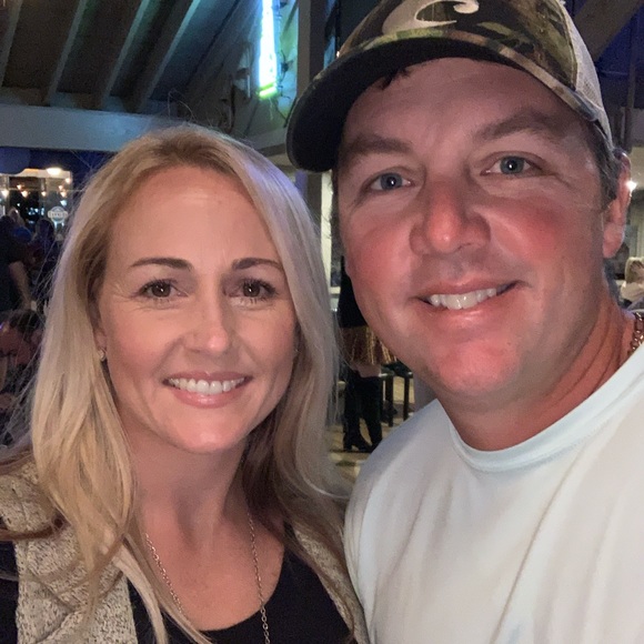 Meet your Posher, Heather - Picture 3 of 3